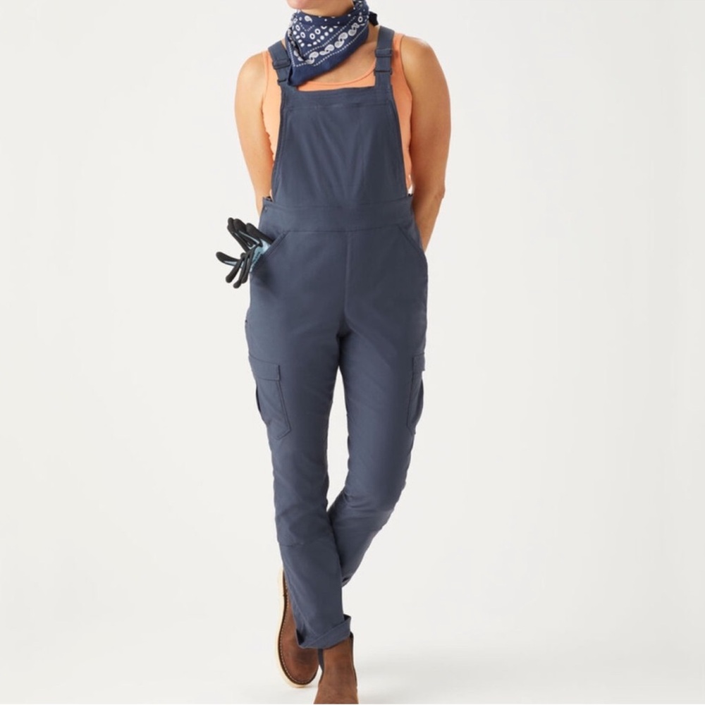 Duluth Trading Co women sz 6 short Dry on The Fly Overalls nylon blue